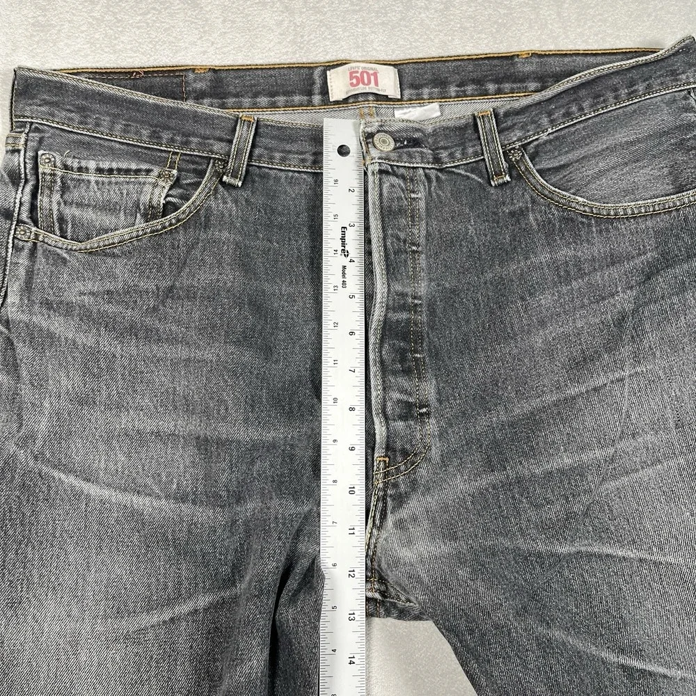 Levis 501 Mens Vintage Original Straight Leg Button Fly Black Denim Jeans 40x32